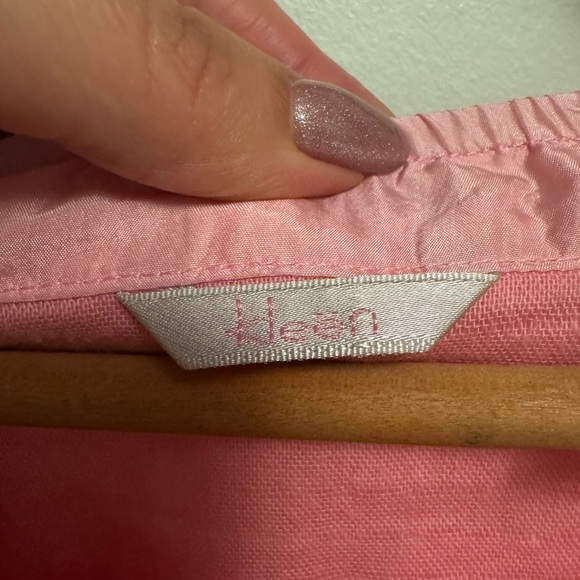 Pink Button-Up Women's Blouse - Picture 4 of 6